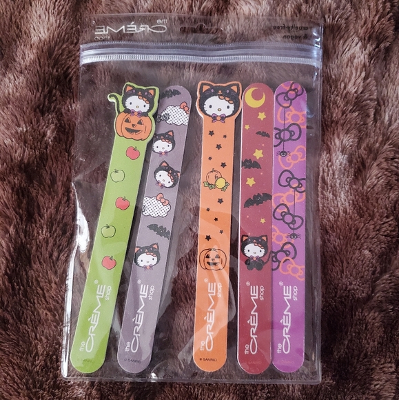 The Creme Shop Hello Kitty Nail Files - Picture 4 of 4